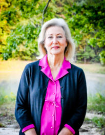 Laura Whiddon Literature/History